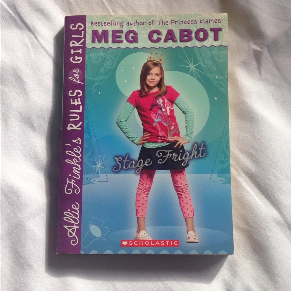 🎉Price Drop! 4 Chapter Books - Picture 2 of 9